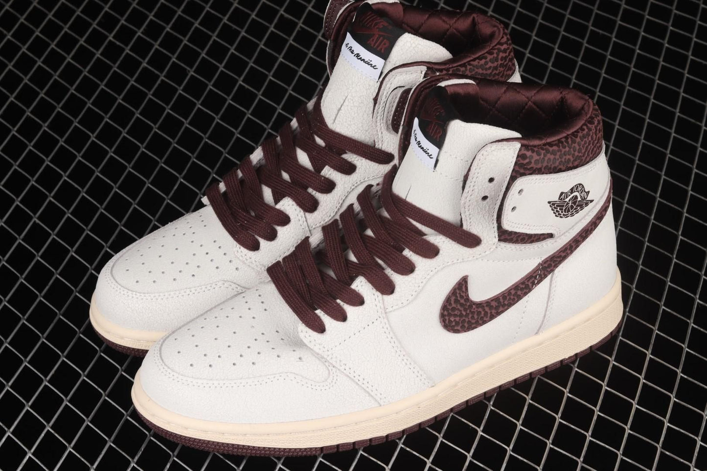 A Ma Maniere x Air Jordan 1 AJ1 High OG - Sail/Burgundy Crush