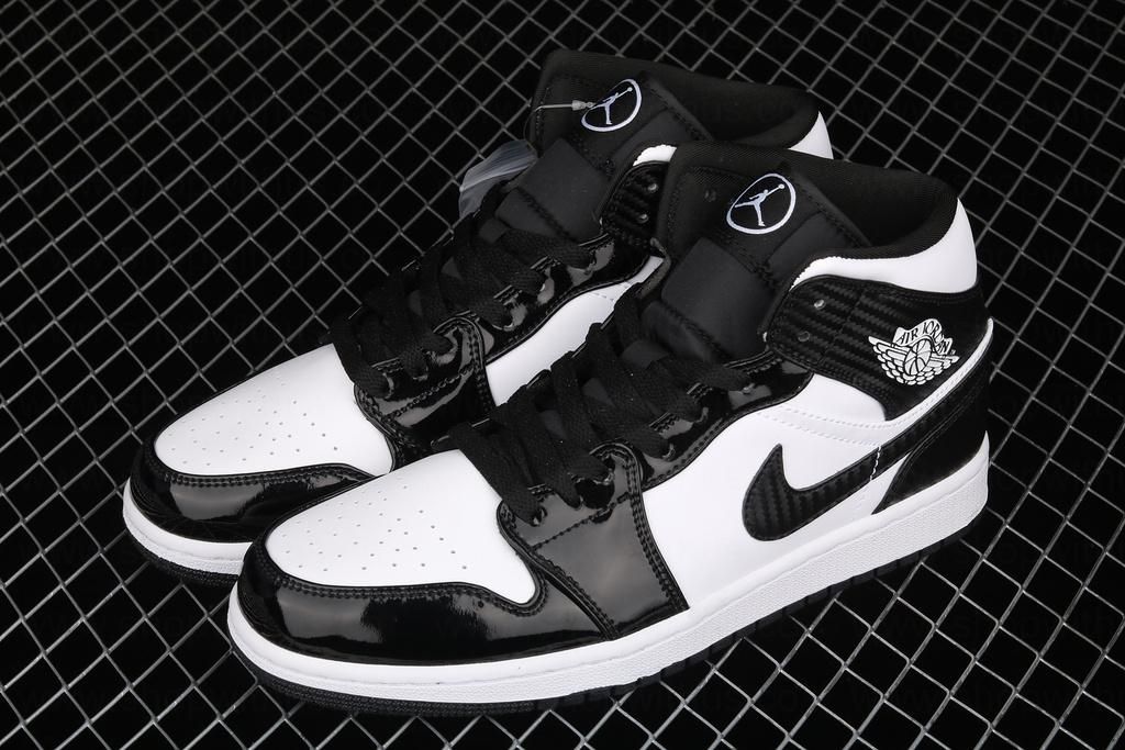 Air Jordan 1 AJ1 Mid – Carbon Fiber