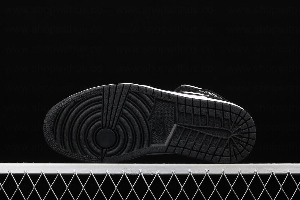 Air Jordan 1 AJ1 Mid – Carbon Fiber