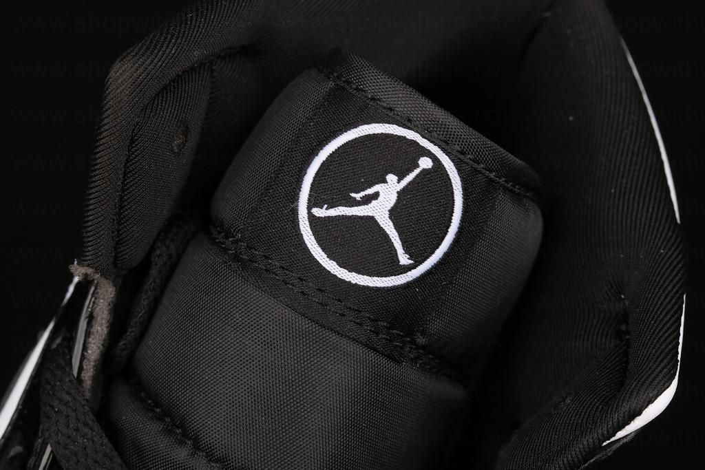 Air Jordan 1 AJ1 Mid – Carbon Fiber