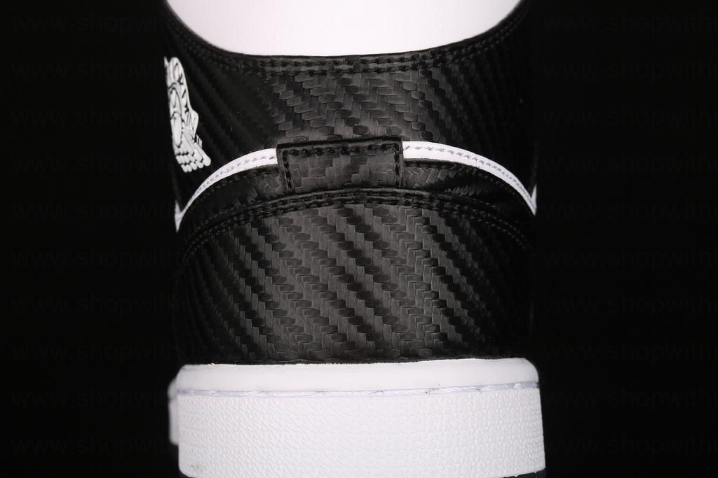 Air Jordan 1 AJ1 Mid – Carbon Fiber