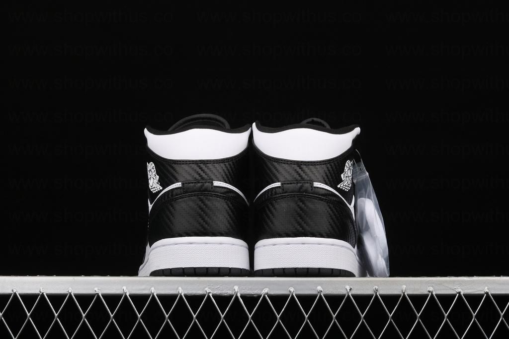 Air Jordan 1 AJ1 Mid – Carbon Fiber