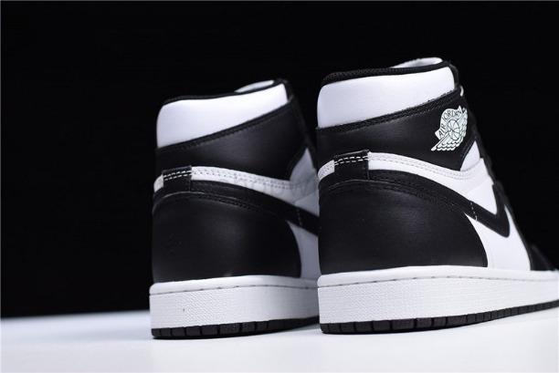Nike Air Jordan 1 AJ1 Retro OG High - Black/White