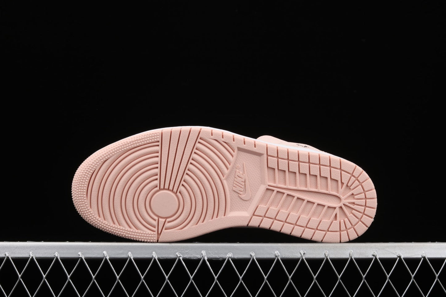 Unisex Air Jordan 1 AJ1 Mid Arctic – Orange/Black Toe