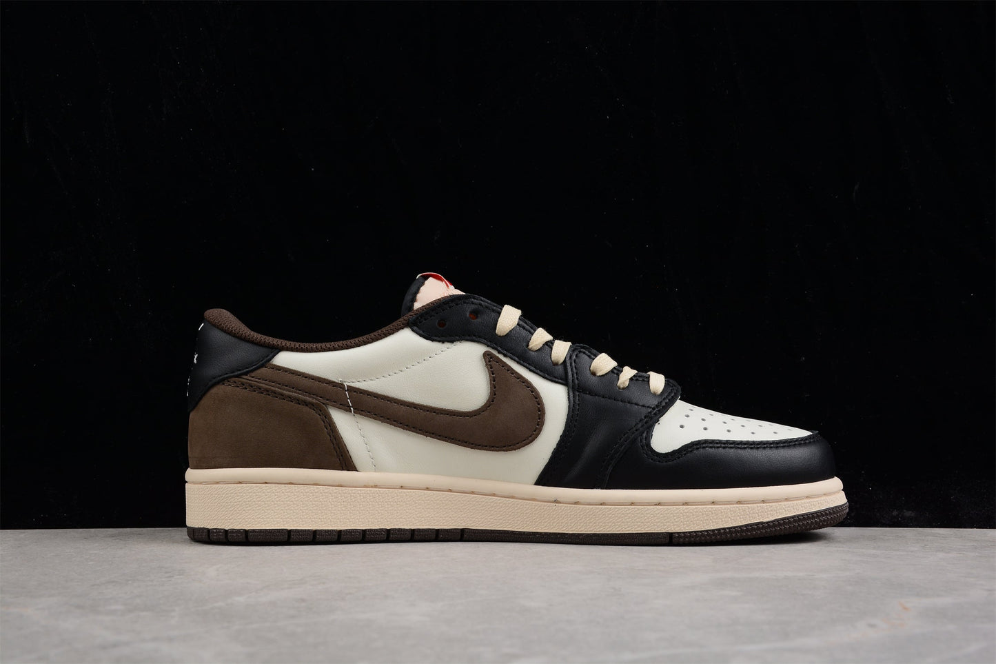 Travis Scott x Air Jordan 1 AJ1 Low - Dark Mocha