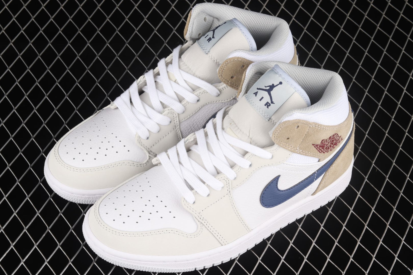 Air Jordan 1 AJ1 Mid – Tan Suede