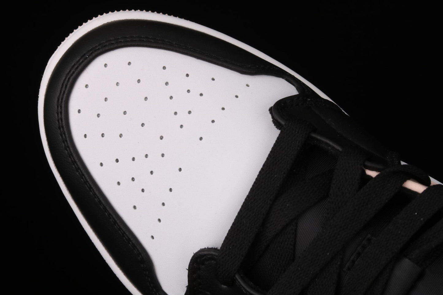 Unisex Air Jordan 1 AJ1 Mid Arctic – Orange/Black Toe