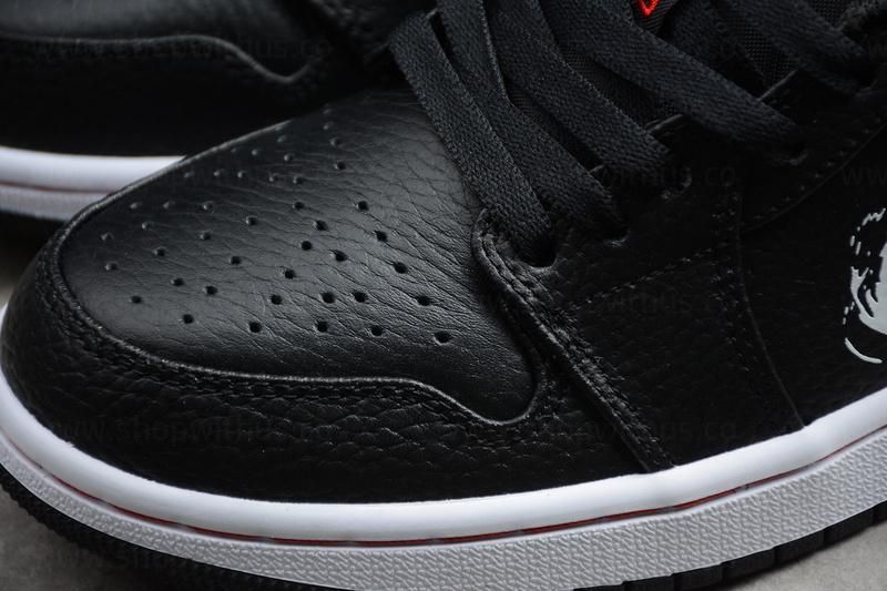 Air Jordan 1 AJ1 Low – Brushstroke Swoosh (SE)
