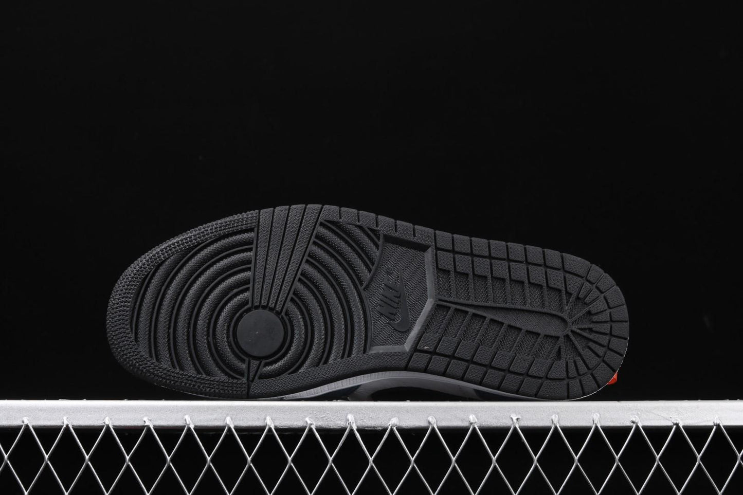 Facetasm x Air Jordan 1 AJ1 Mid – Fearless
