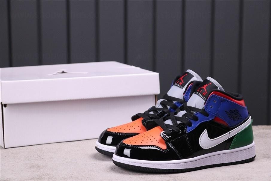 Air Jordan 1 AJ1 Mid SE – Multi Patent