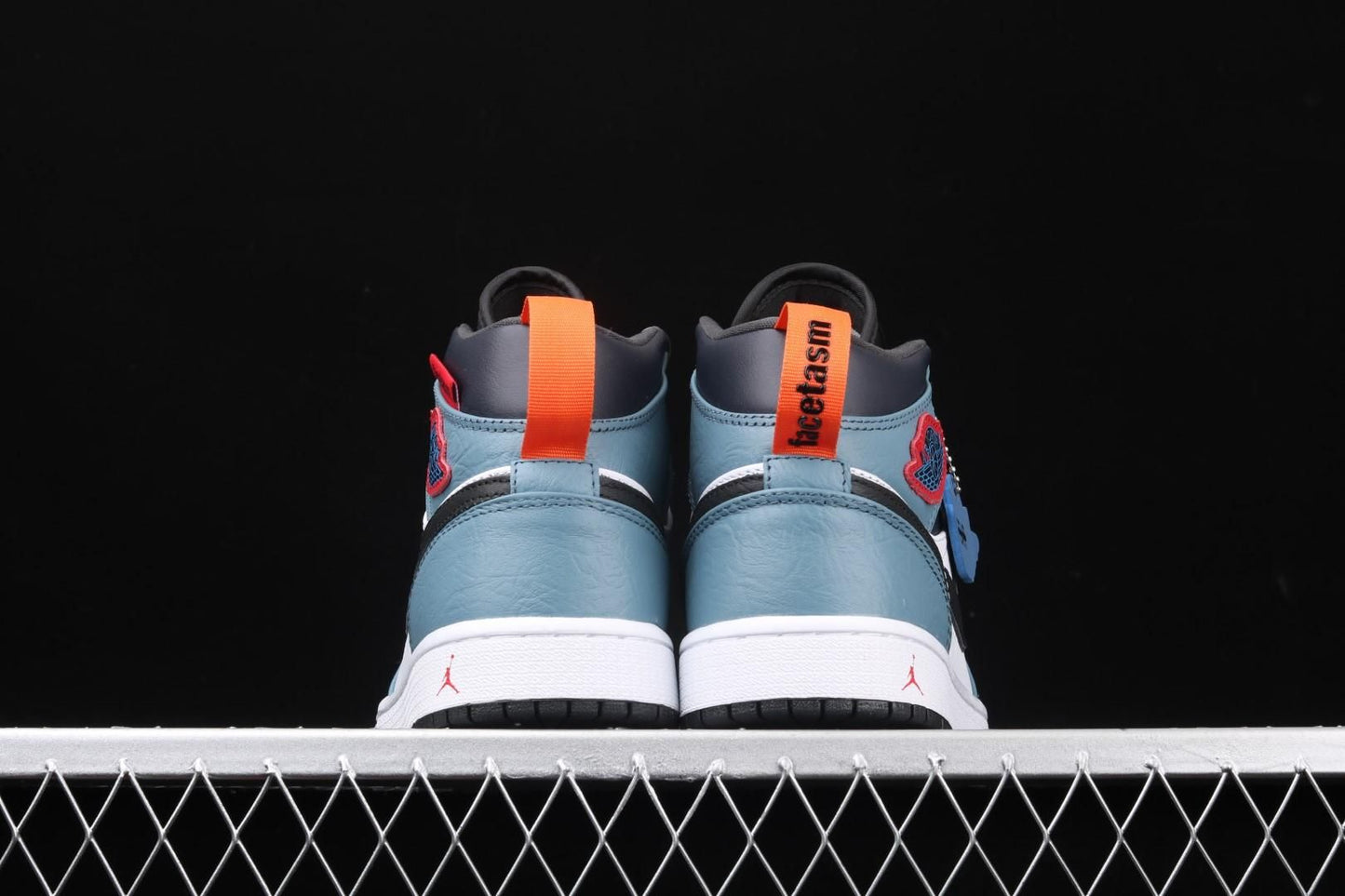Facetasm x Air Jordan 1 AJ1 Mid – Fearless
