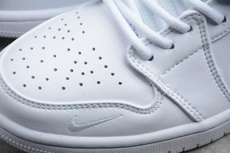 Air Jordan 1 AJ1 Mid SE – Euro Tour (2020)