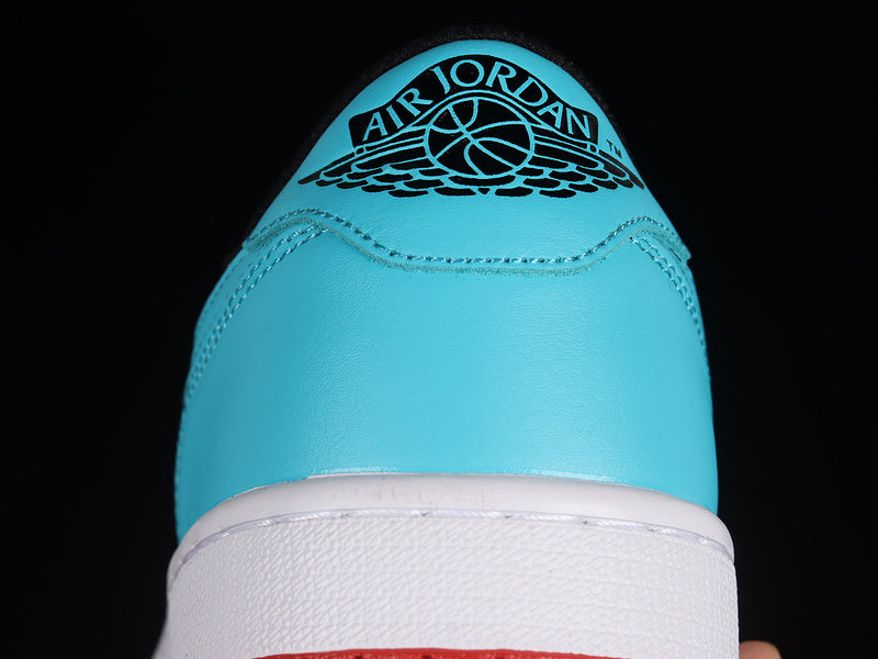 Air Jordan 1 AJ1 Low– UNC to Chicago