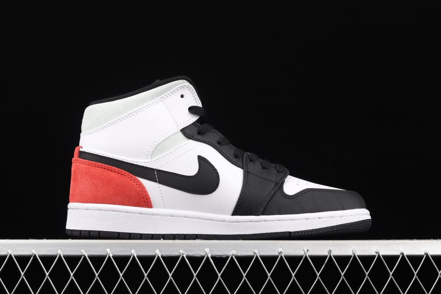 Air Jordan 1 AJ1 Mid SE Union – Black Toe