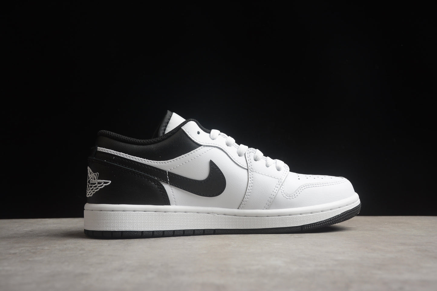 Air Jordan 1 AJ1 Low - Reverse Panda