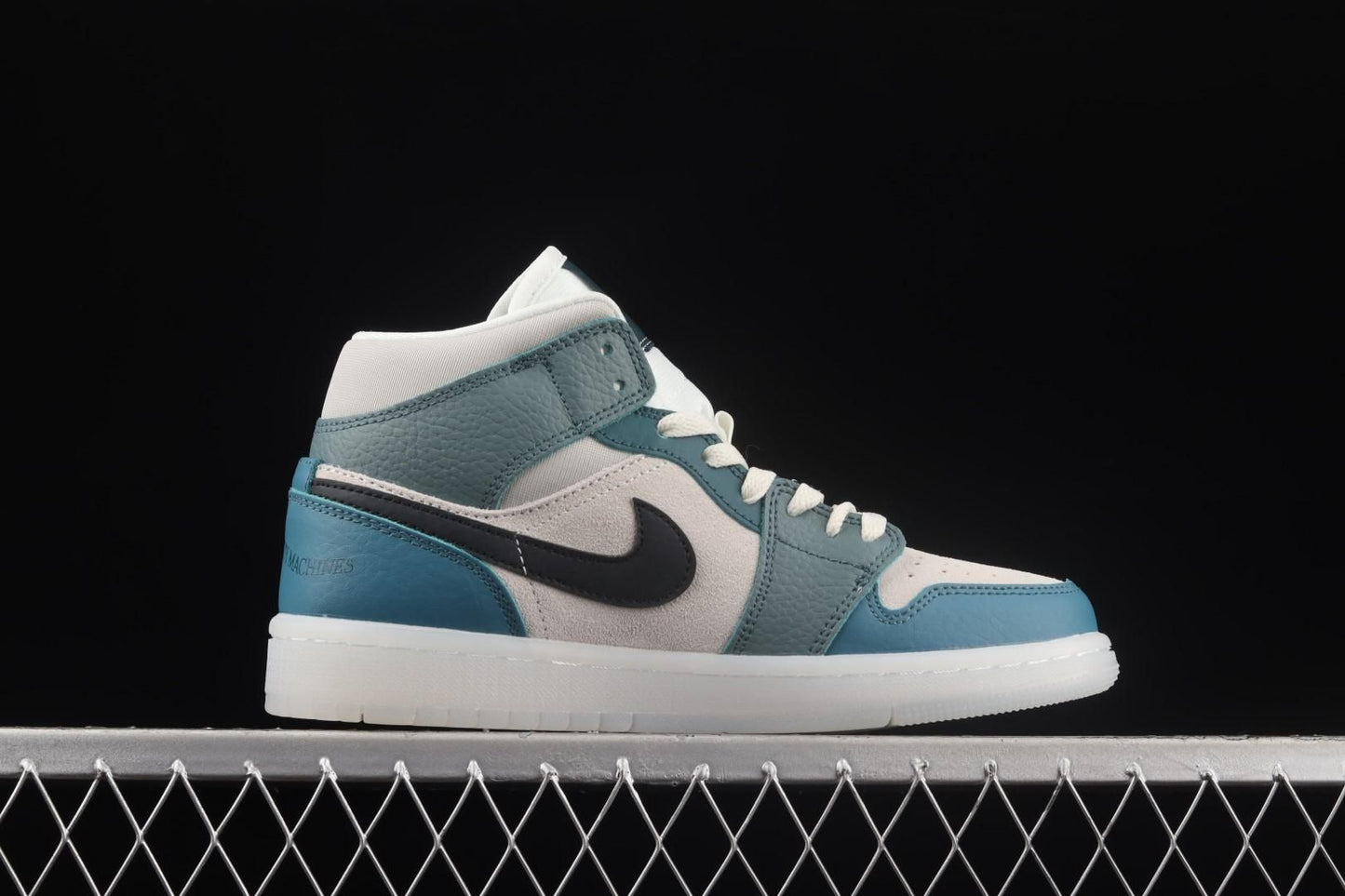 Air Jordan 1 AJ1 Mid – Anti-Gravity Machines