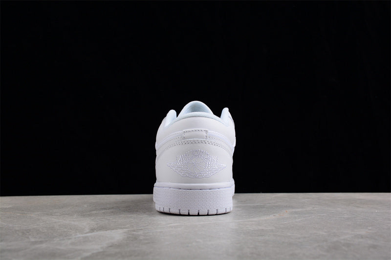 Air Jordan 1 AJ1 Low Quilted – Triple White