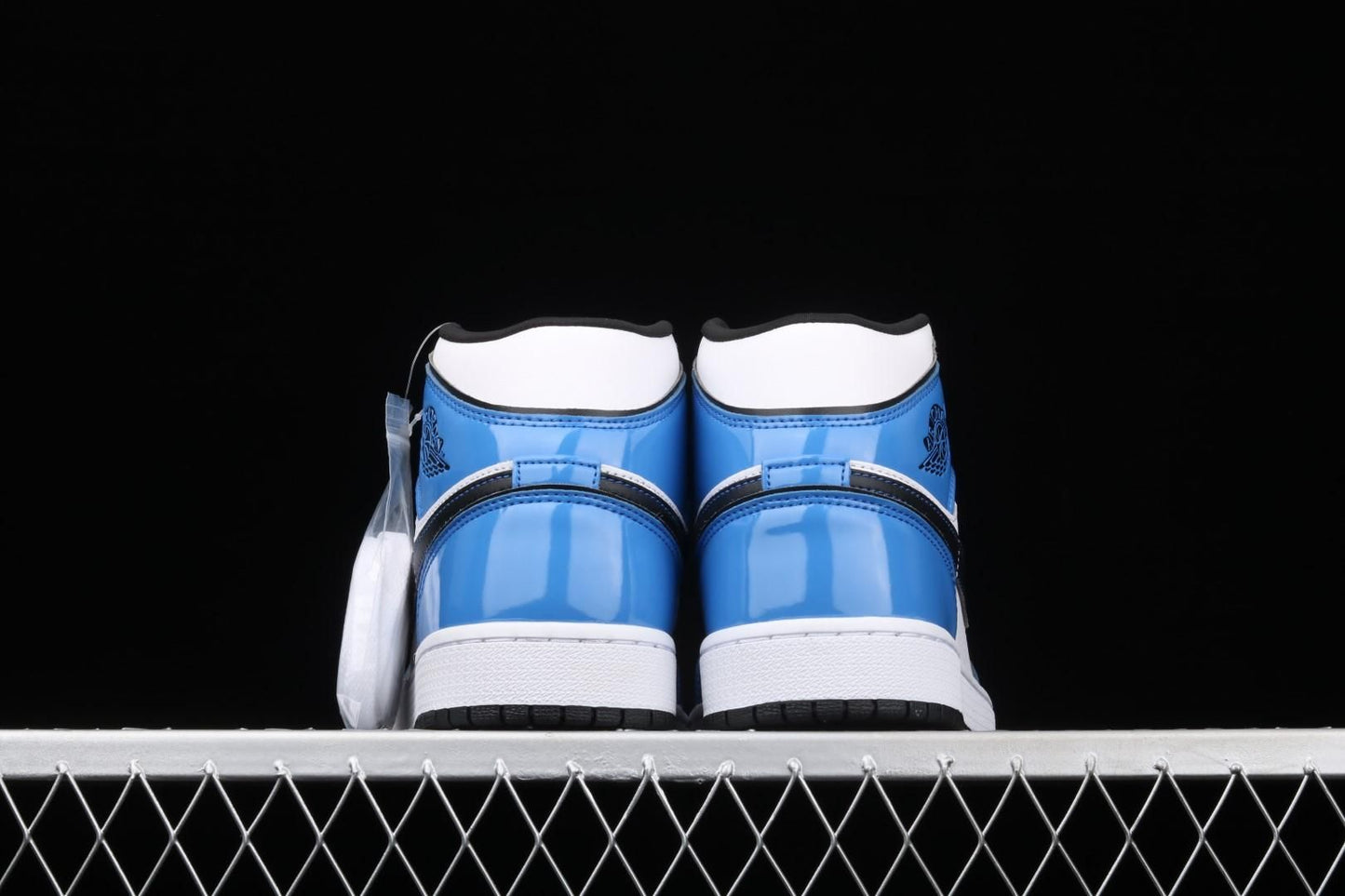 Air Jordan 1 AJ1 Mid – Signal Blue