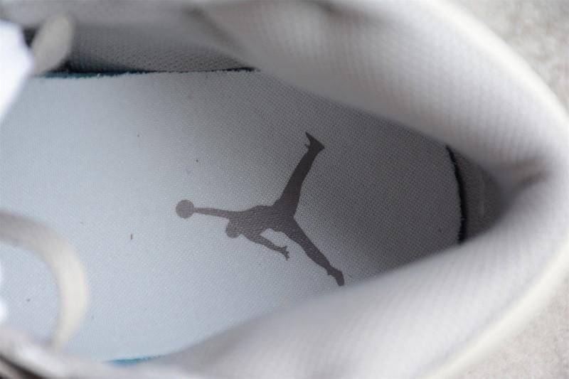 Air Jordan 1 AJ1 Mid – Linen