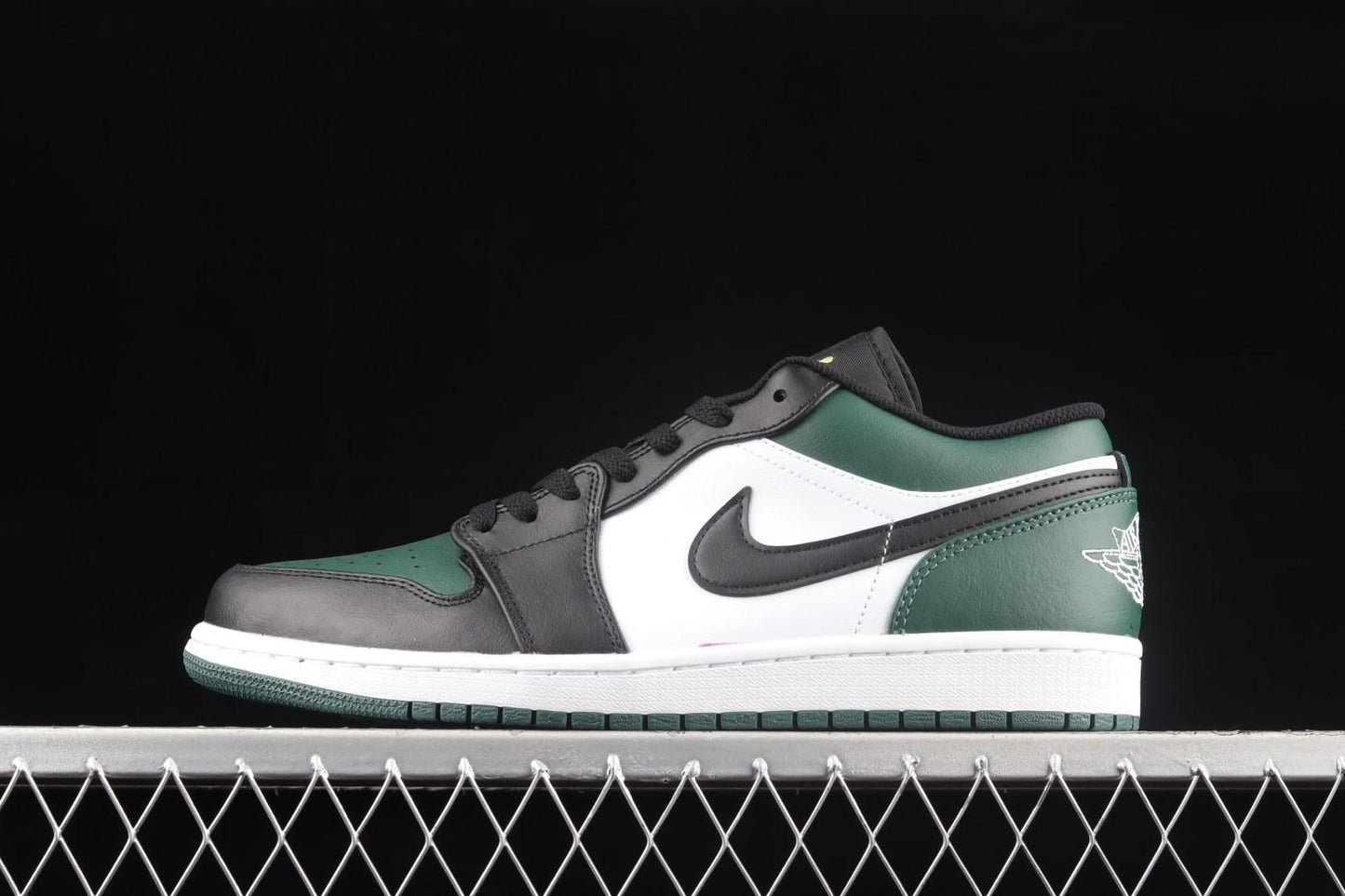 Air Jordan 1 AJ1 Low – Green Toe