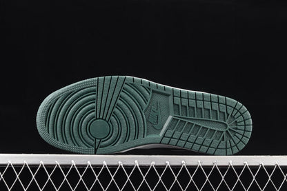 Air Jordan 1 AJ1 Low – Green Toe