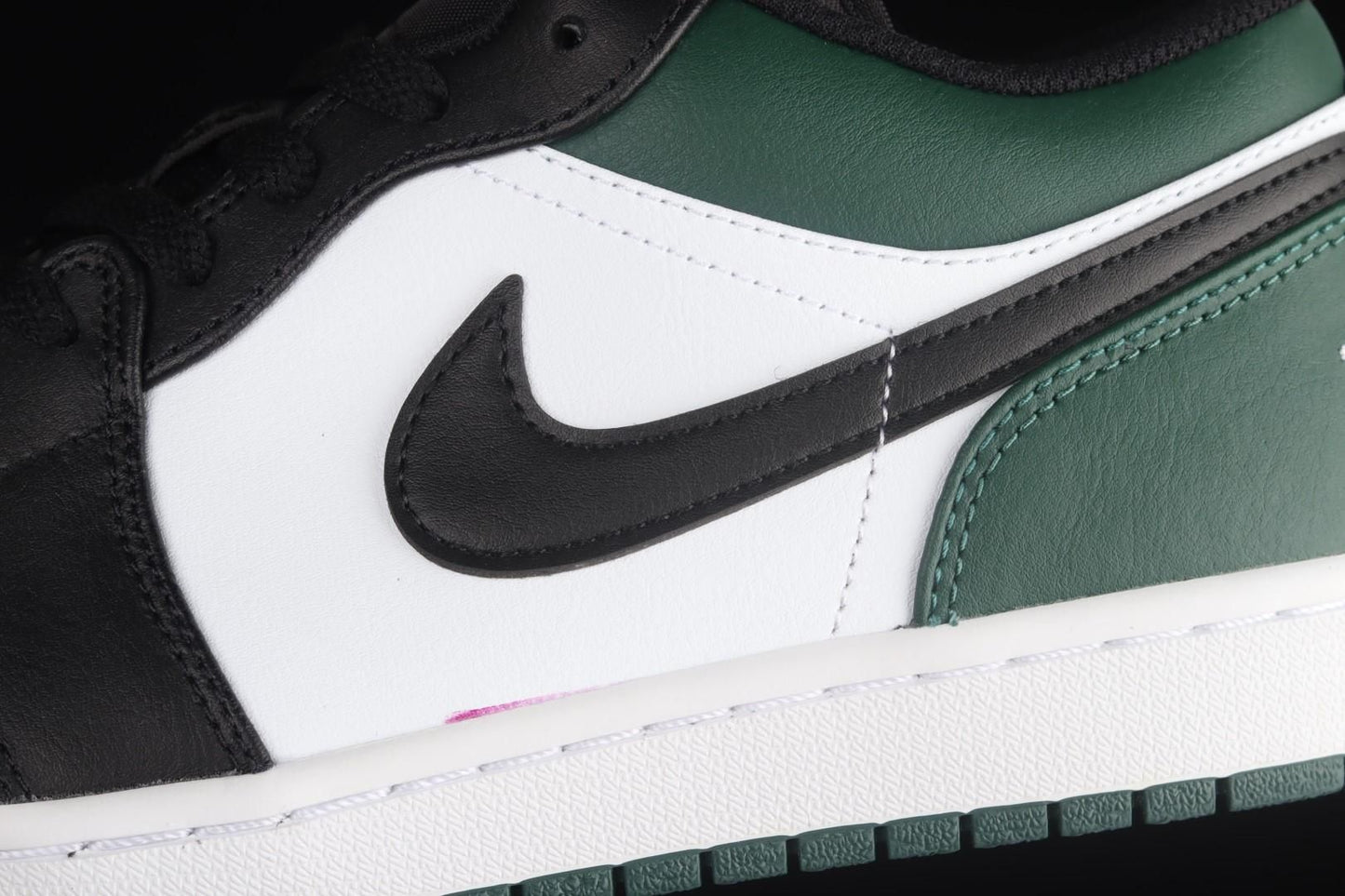 Air Jordan 1 AJ1 Low – Green Toe