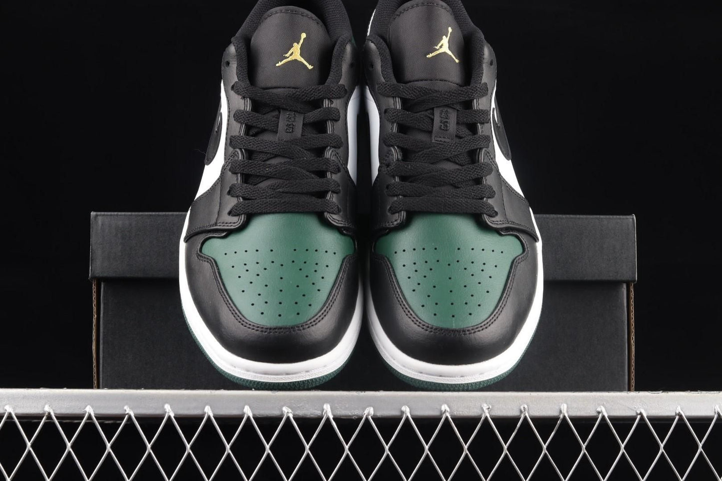 Air Jordan 1 AJ1 Low – Green Toe
