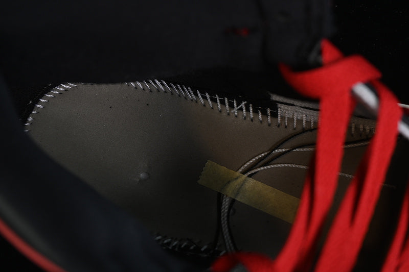Air Jordan 1 AJ1 Retro High - Black Toe Reimagined