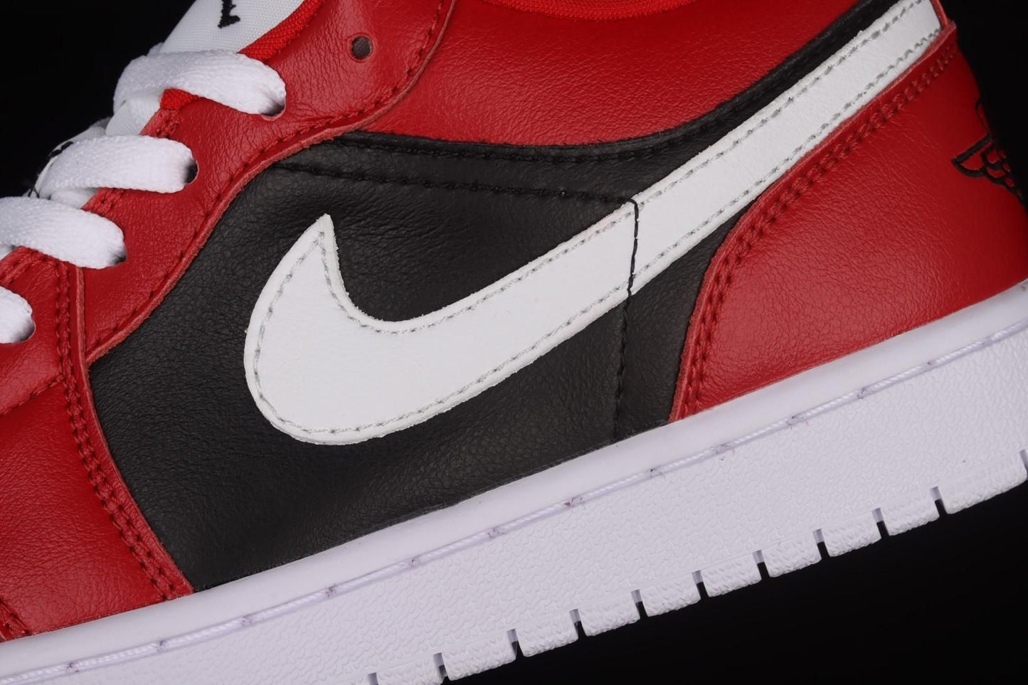 Air Jordan 1 AJ1 Low – Chicago Flip