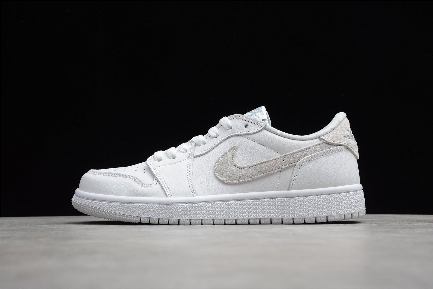 Air Jordan 1 AJ1 Low – Neutral Grey