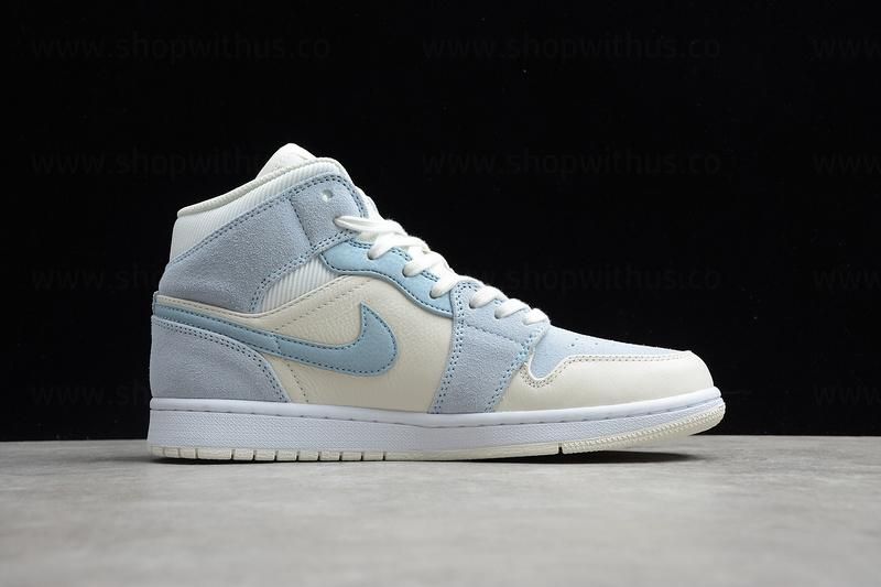 Air Jordan 1 AJ1 Mid SE – Light blue