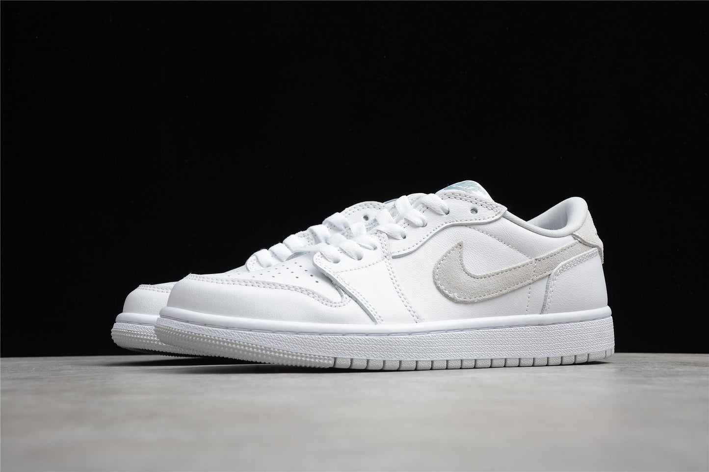 Air Jordan 1 AJ1 Low – Neutral Grey