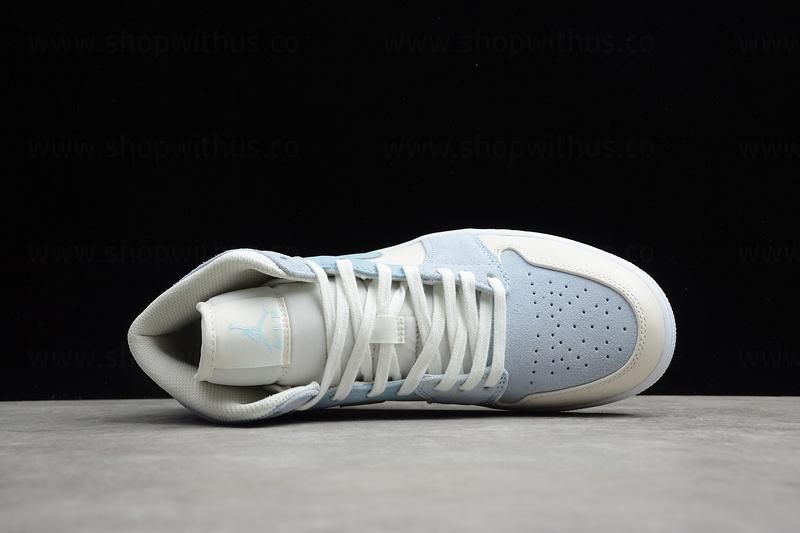 Air Jordan 1 AJ1 Mid SE – Light blue
