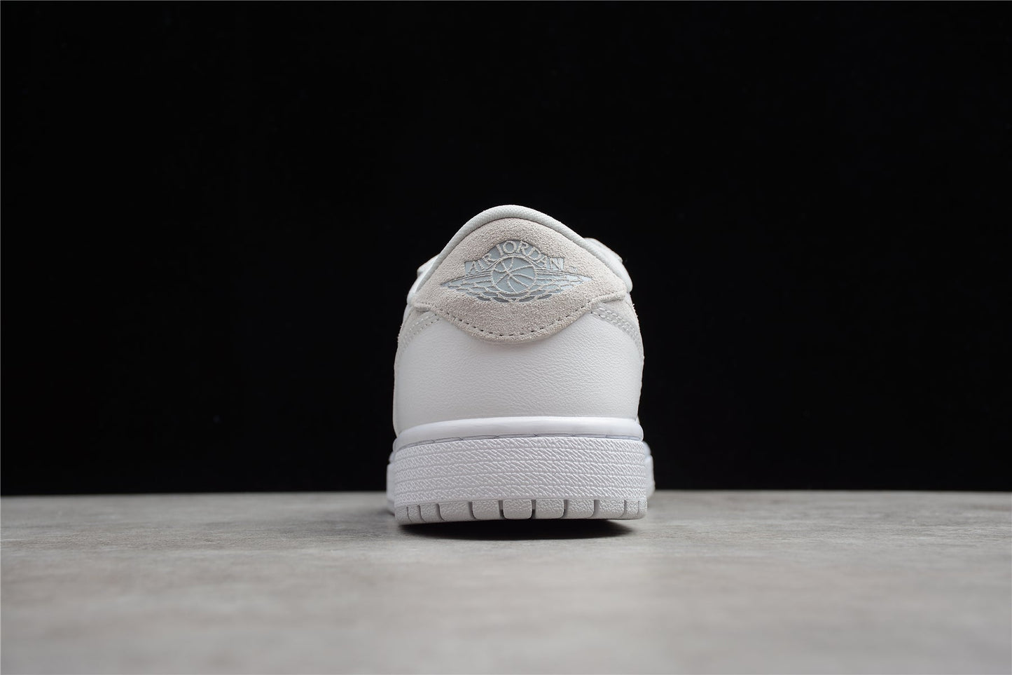Air Jordan 1 AJ1 Low – Neutral Grey
