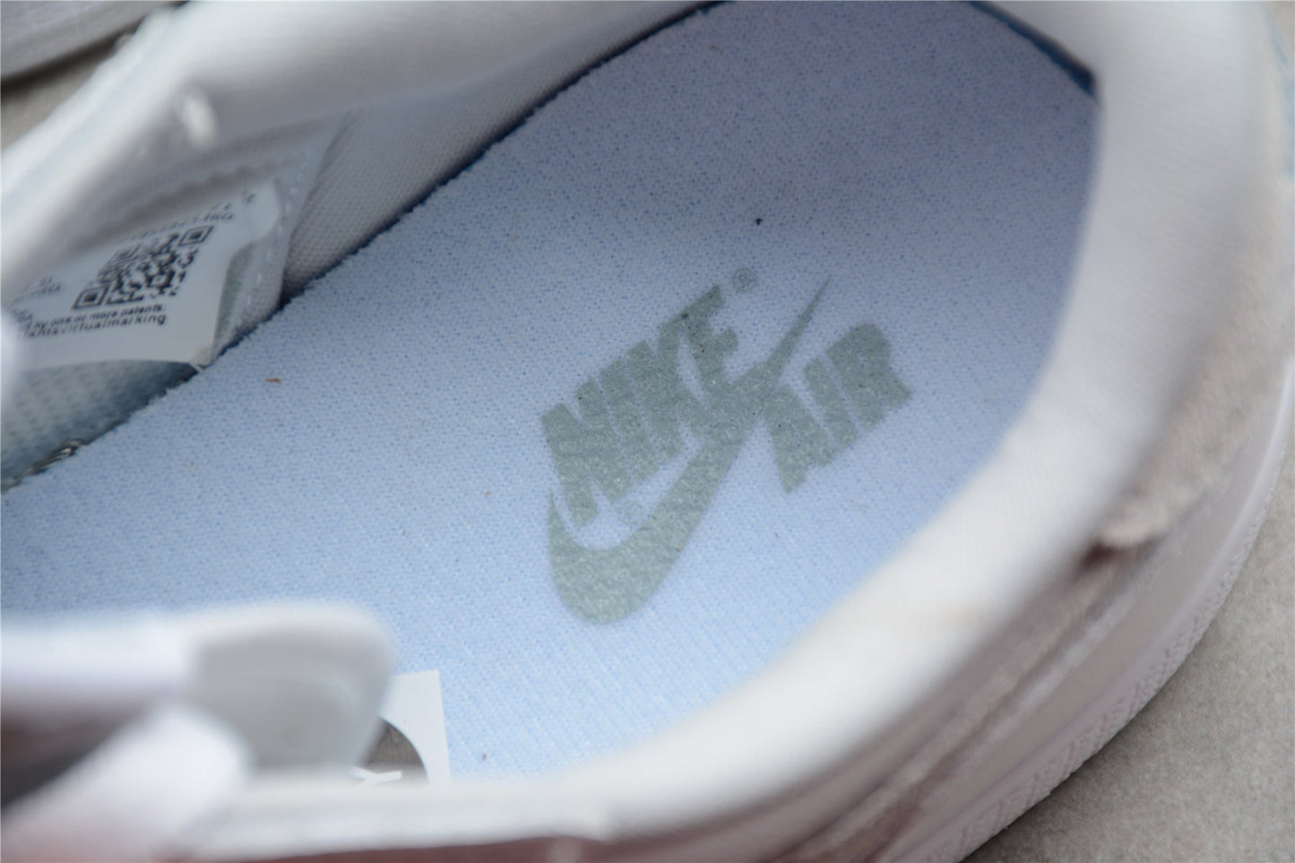 Air Jordan 1 AJ1 Low – Neutral Grey
