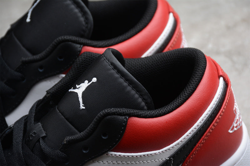 Air Jordan 1 AJ1 Low - Bred Toe