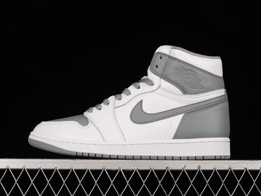 Air Jordan 1 AJ1 Retro High OG - Stealth