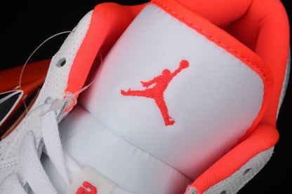Air Jordan 1 AJ1 Low SE – White Sesame