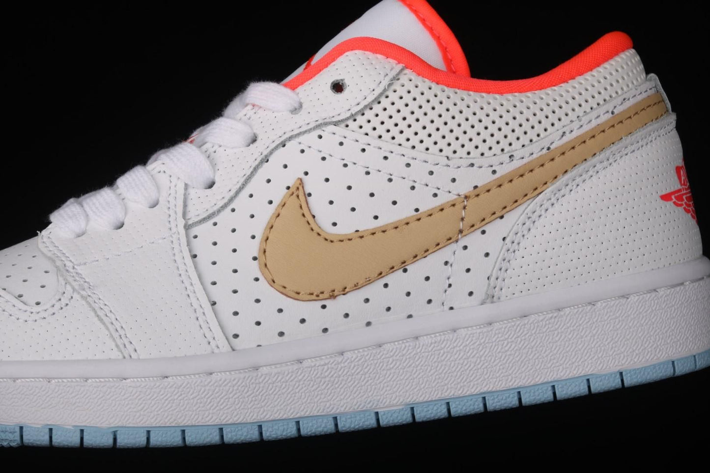 Air Jordan 1 AJ1 Low SE – White Sesame