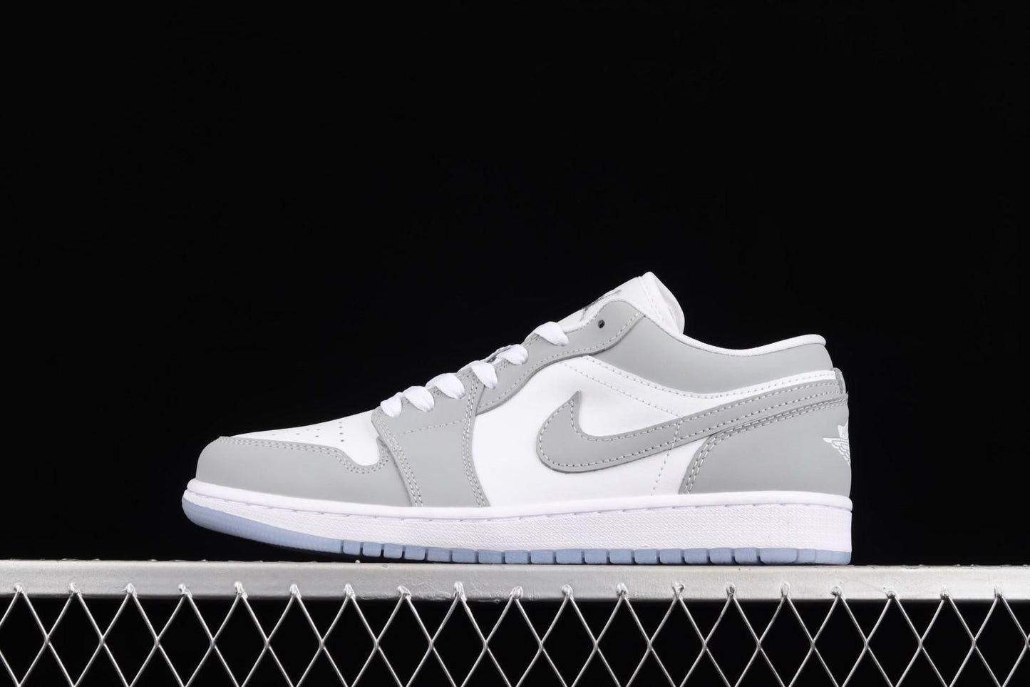 Air Jordan 1 AJ1 Low – Wolf Grey