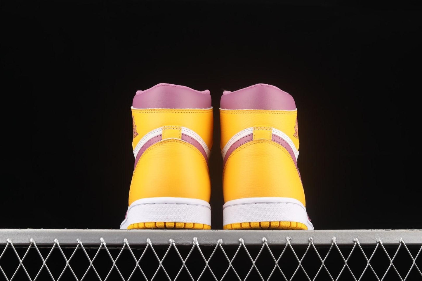 Air Jordan 1 AJ1 Retro High OG - Brotherhood