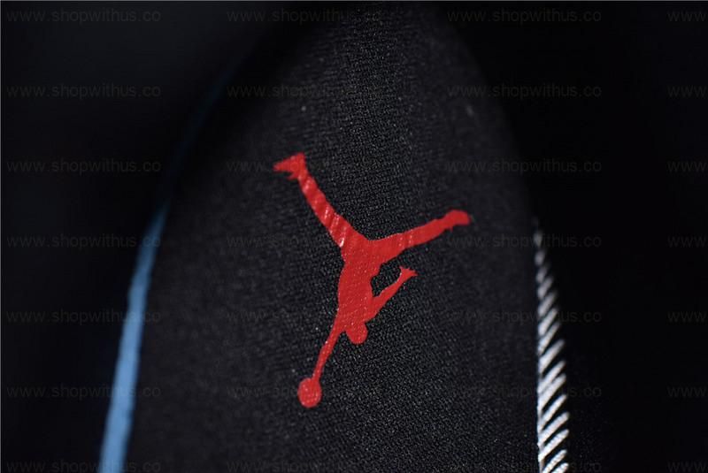 Air Jordan 1 AJ1 Mid – Chicago