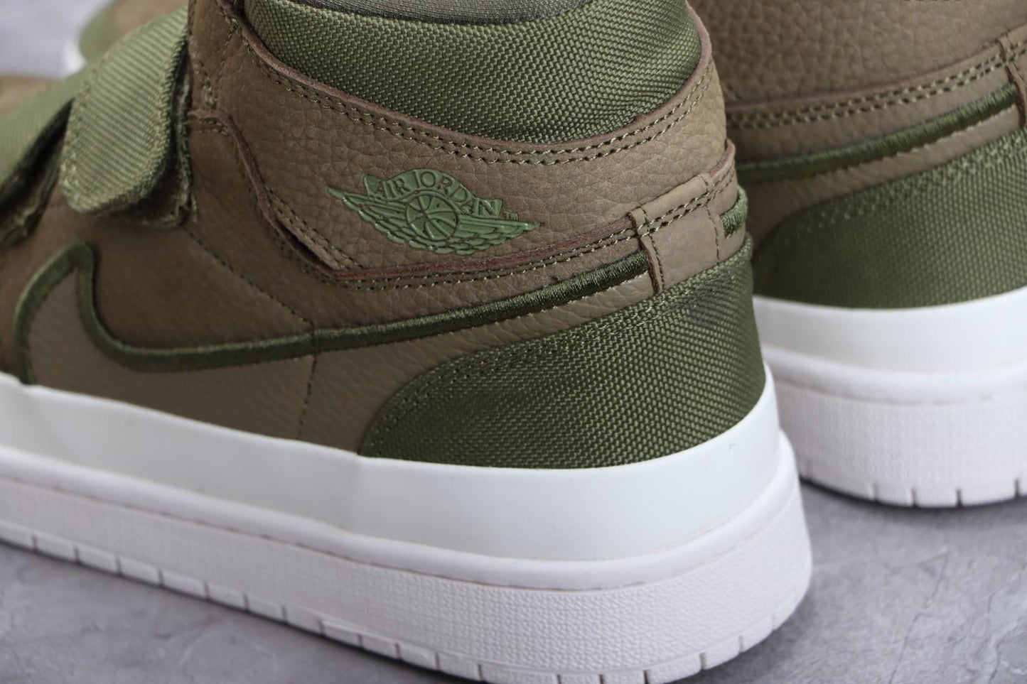 Air Jordan 1 AJ1 Retro High Double Strap - Olive Canvas