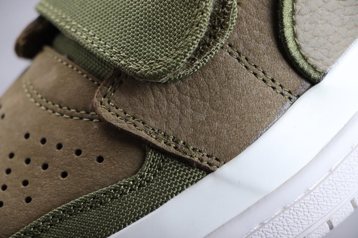 Air Jordan 1 AJ1 Retro High Double Strap - Olive Canvas