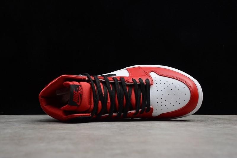 Air Jordan 1 AJ1 Retro High - Satin Snake