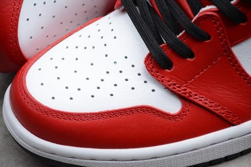 Air Jordan 1 AJ1 Retro High - Satin Snake