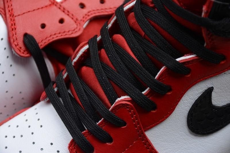 Air Jordan 1 AJ1 Retro High - Satin Snake