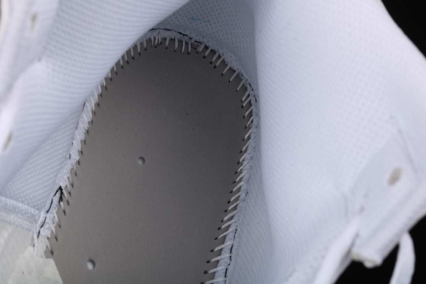 Air Jordan 1 AJ1 Mid – White/Cool Grey