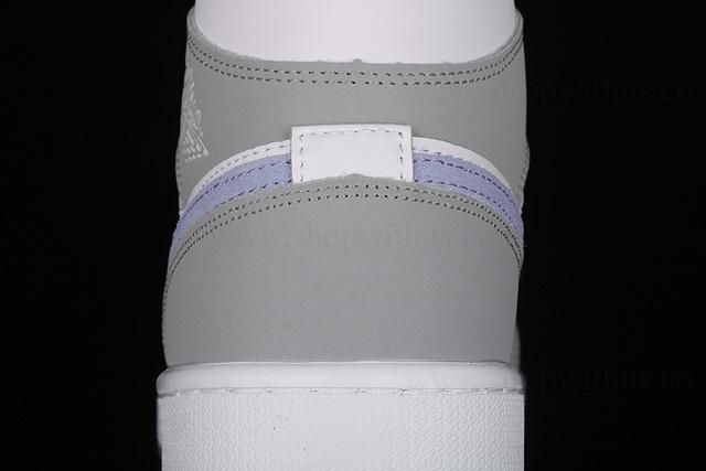 Air Jordan 1 AJ1 Mid – Wolf Grey