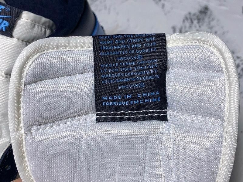 Air Jordan 1 AJ1 Retro High - Obsidian UNC